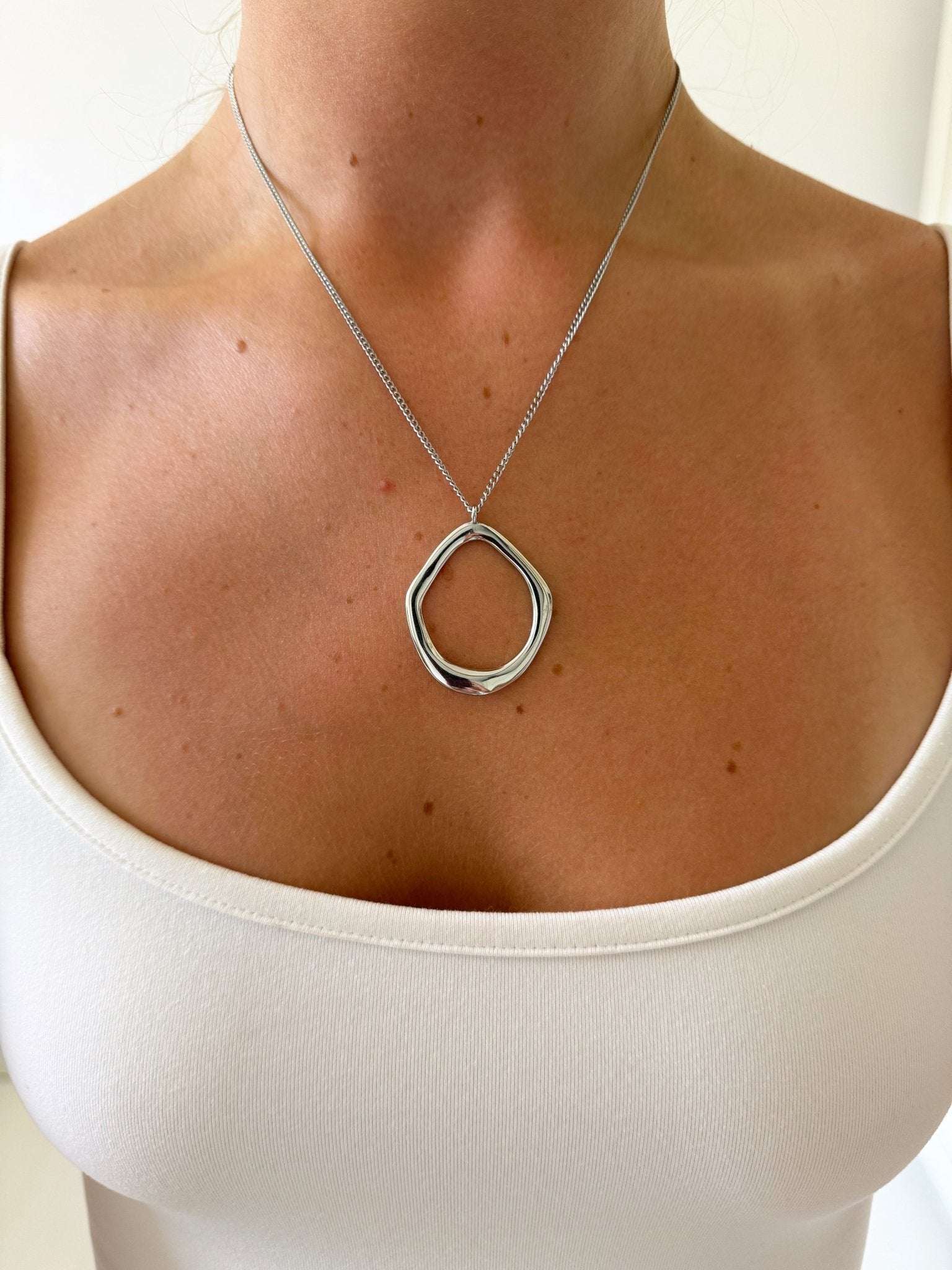 AMS NECKLACE SILVER