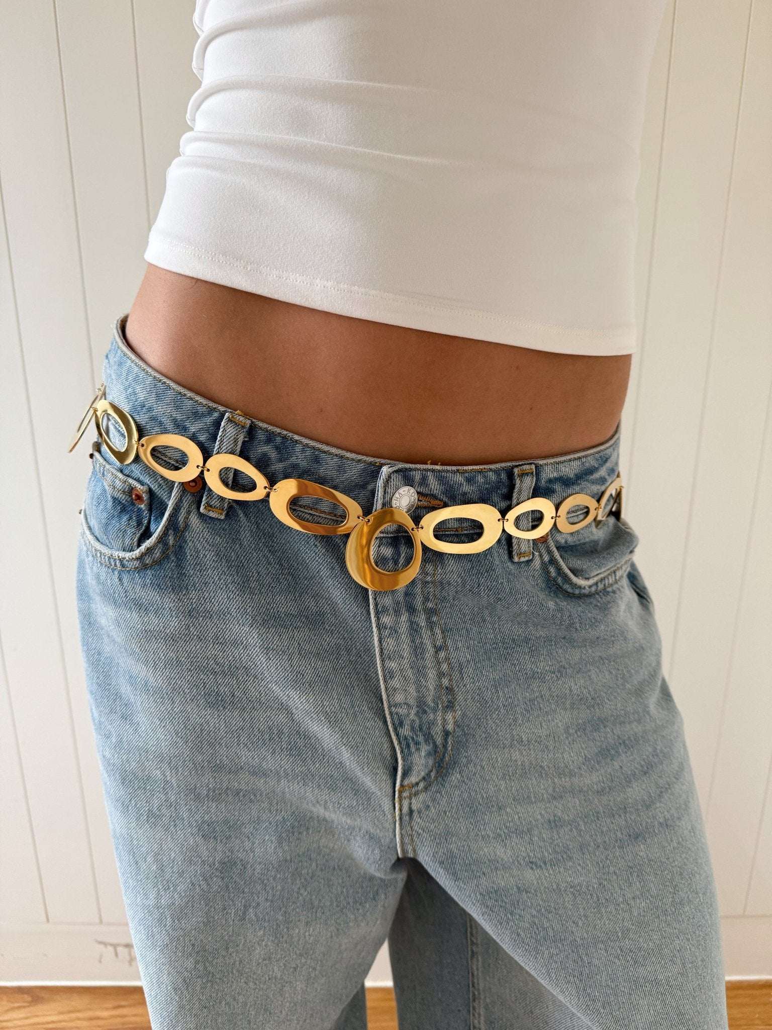 AUGUST BELT