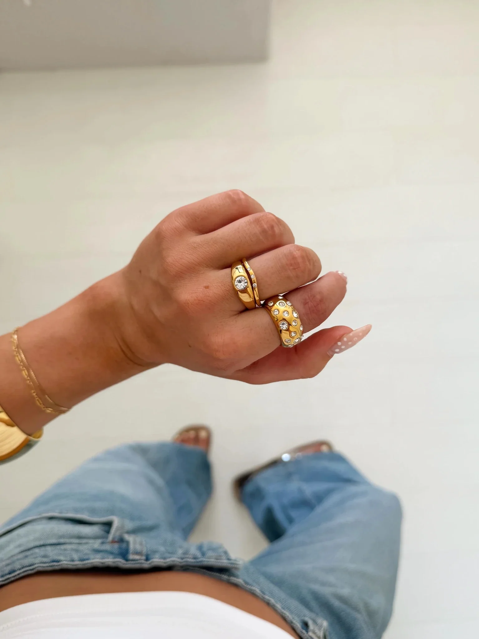 CHIC BUT COOL STACK